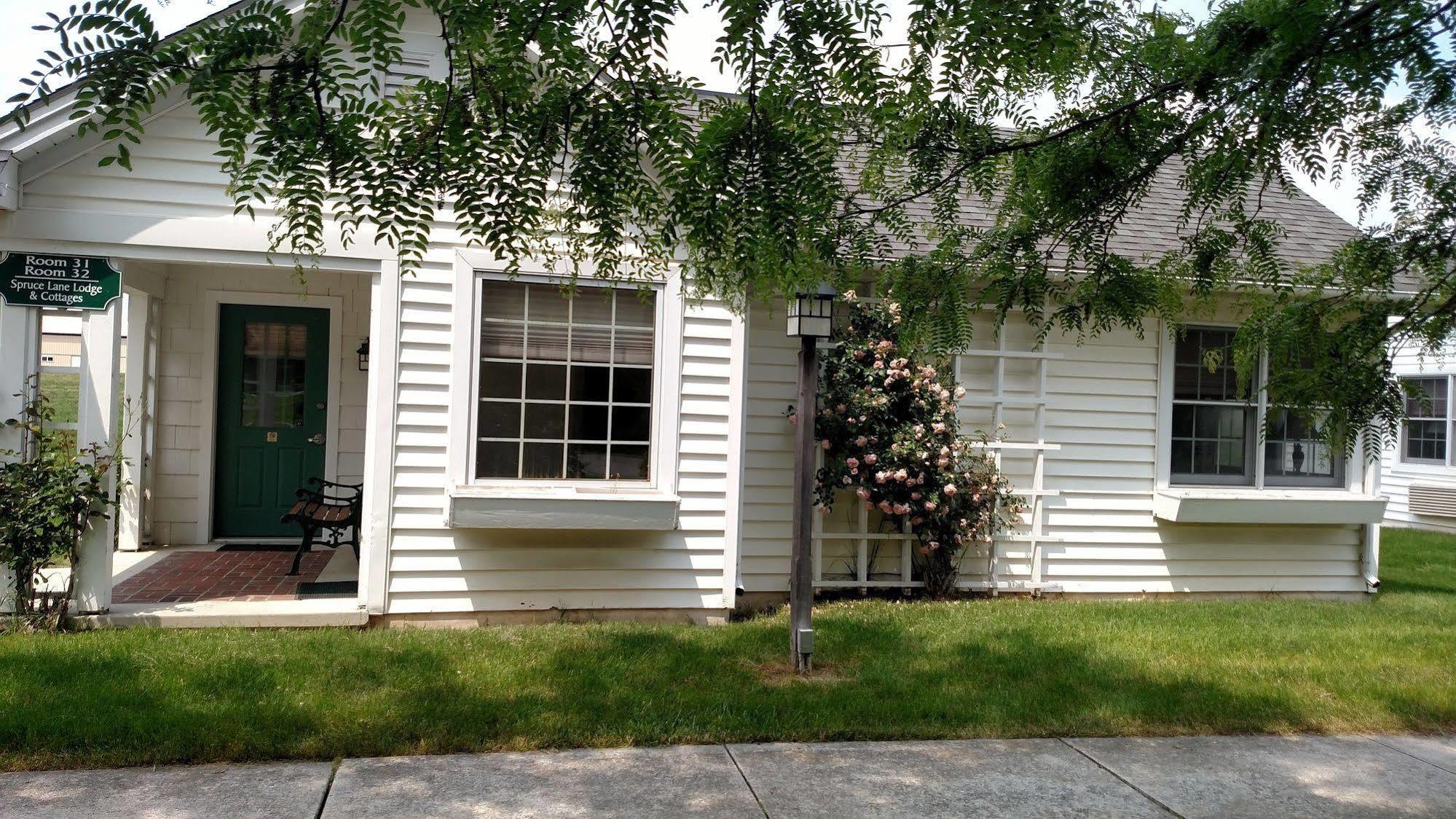 Spruce Lane Lodge&Cottages Smoketown  Exterior foto